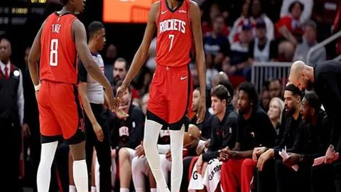 大乐透期号专家推荐：河床对阵班菲尔德质合分析